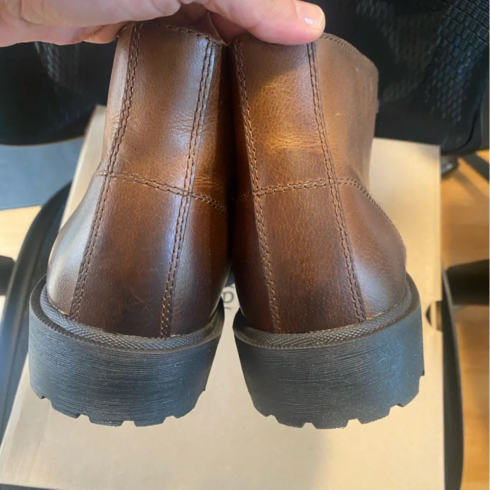 FRYE Men's Chukka Leather Boots